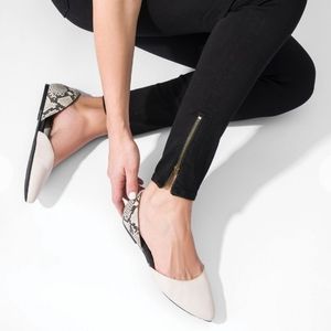 HUSH PUPPIES Sadie D'Orsay Women/Adult shoe size Women 6 Casual